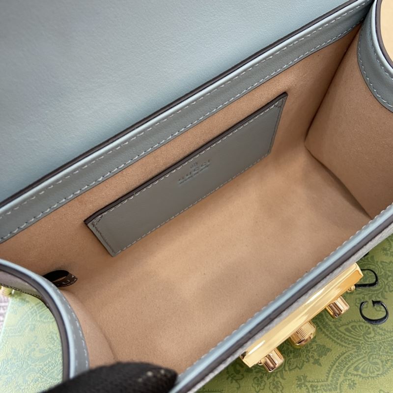 Gvc*1 padlock shoulder bags